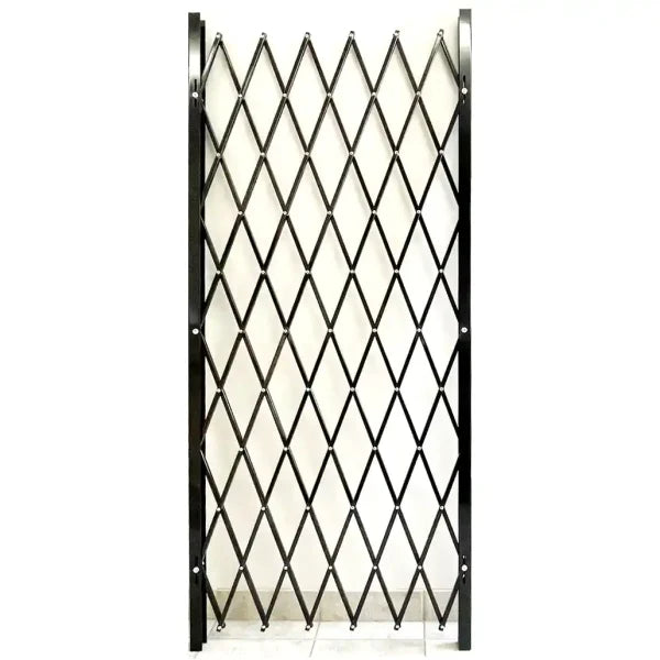 79"H Folding Gate /Black & in Multiple Lengths