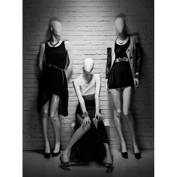 SDMZ-OZ1W1 / Abstract Female Sitting Mannequin