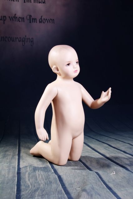 SDANN1 / REALISTIC CHILD MANNEQUIN