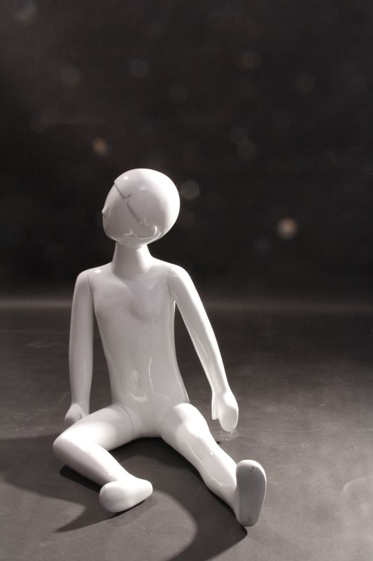 SDMZ-TOM5 / Abstract Child Mannequin