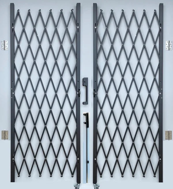 81"H Double Folding Gate/Multiple Widths