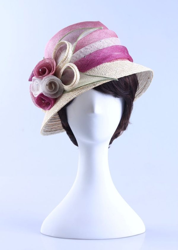 SDMZ-NO.75 / White Abstract Female Head