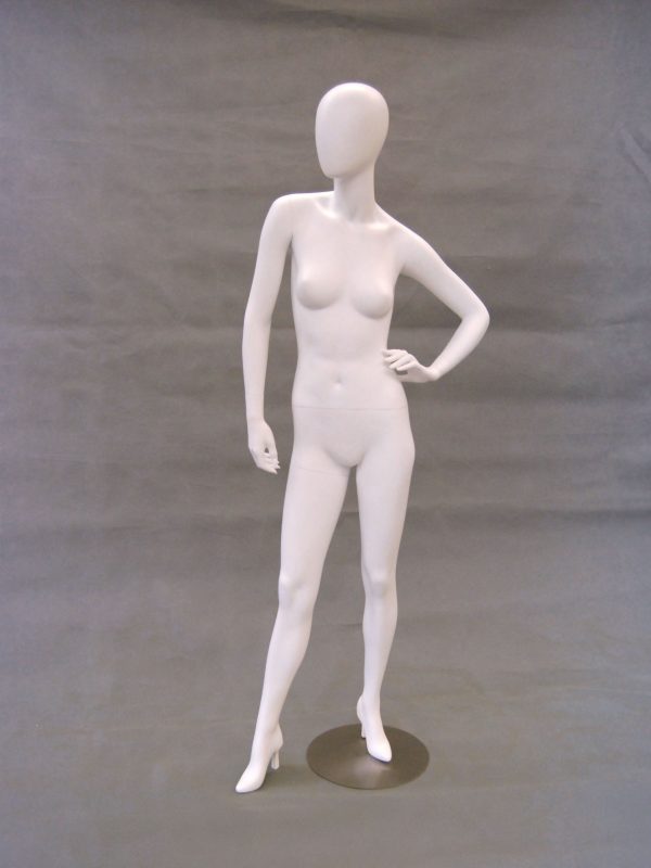 SDMD-GS7W2 / Matte Egghead White Mannequin